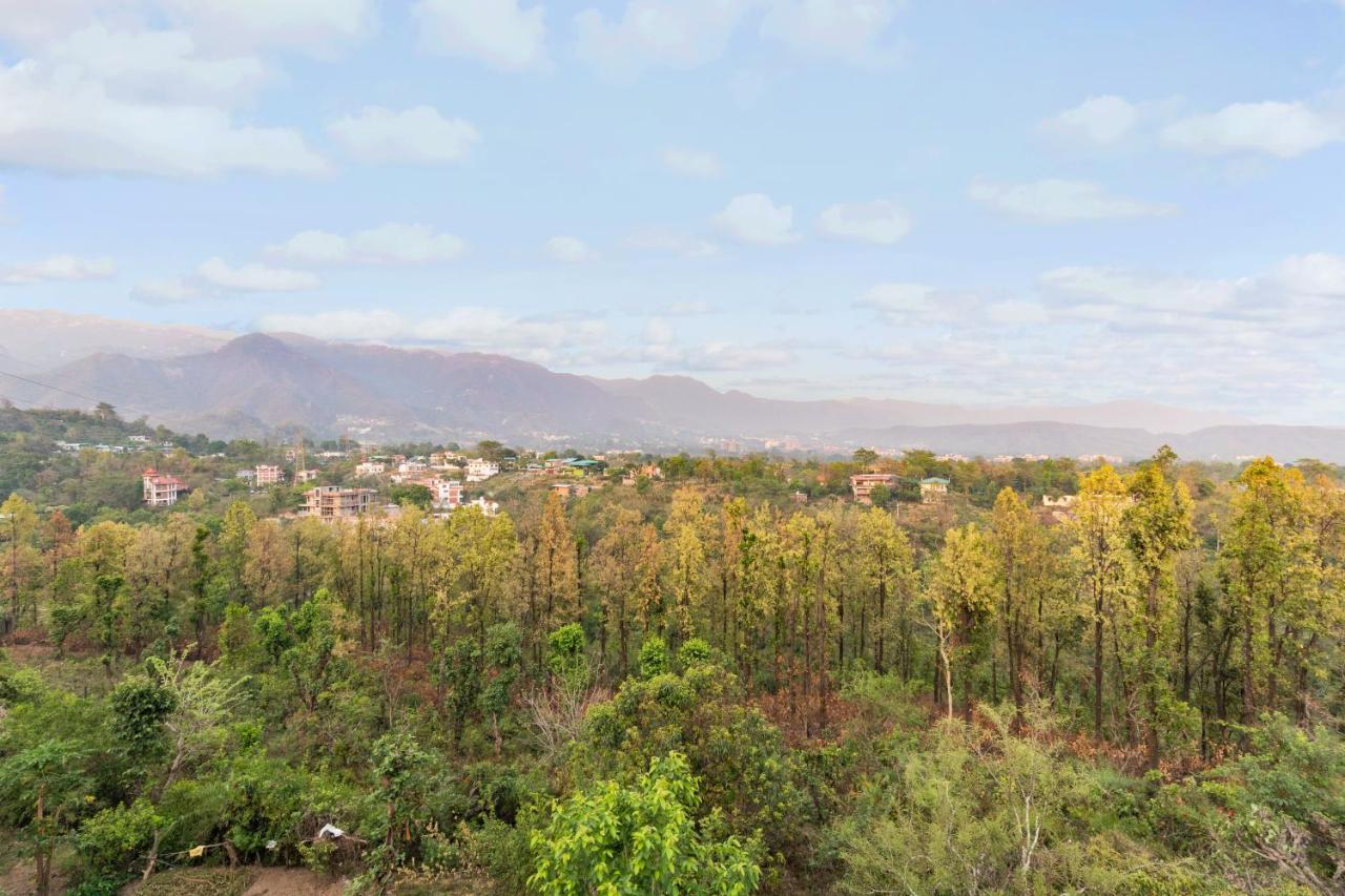 Saffronstays Asher House, דהראדון מראה חיצוני תמונה